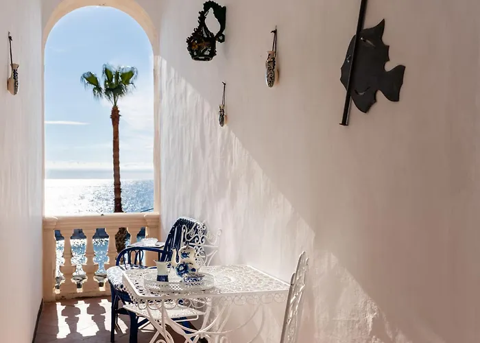 بيت للعطل La Loggia Sul Mare By Interhome