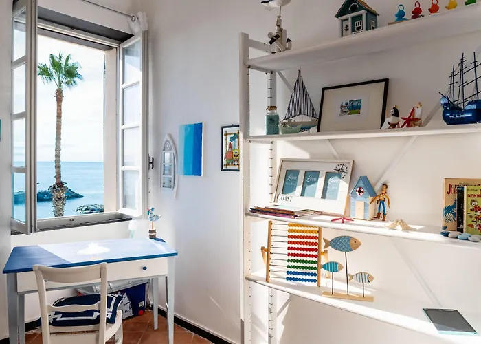 La Loggia Sul Mare By Interhome ريفا ليجوري