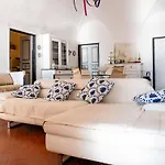 La Loggia Sul Mare By Interhome