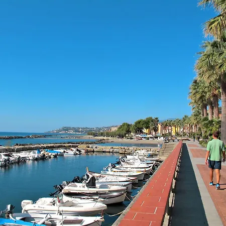 Hébergement de vacances La Loggia Sul Mare By Interhome Riva Ligure