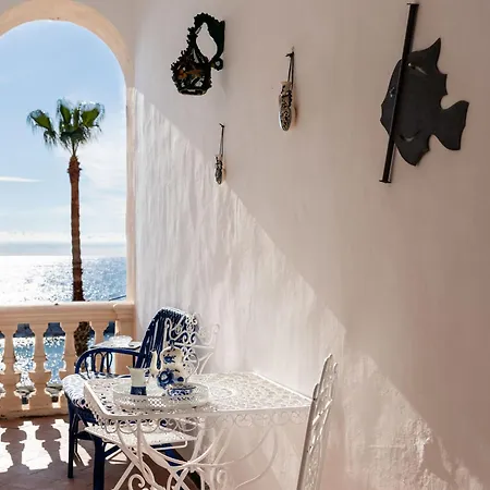 بيت للعطل La Loggia Sul Mare By Interhome