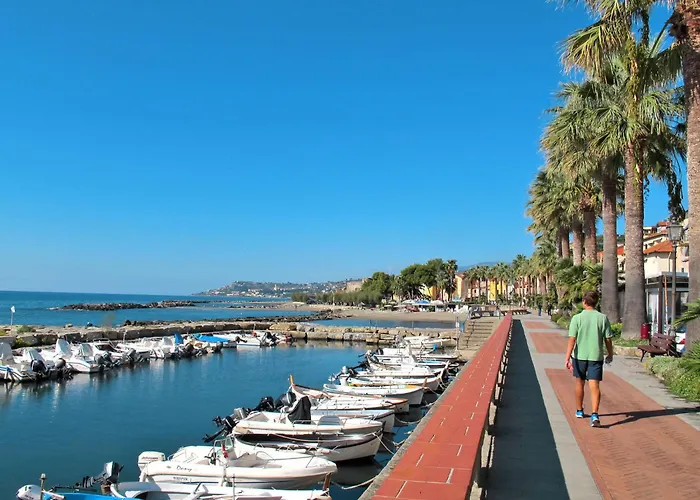 Ferienhaus La Loggia Sul Mare By Interhome Riva Ligure